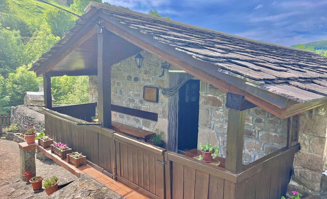Cabaña Pasiega El Trancón